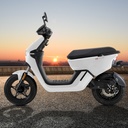 Scooter elettrico AsVIVA EM1 bianco - Vista del prodotto